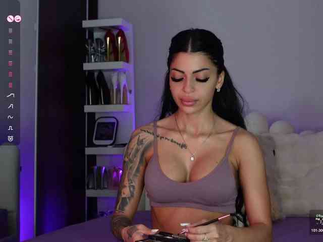 AngelaMyst webcam