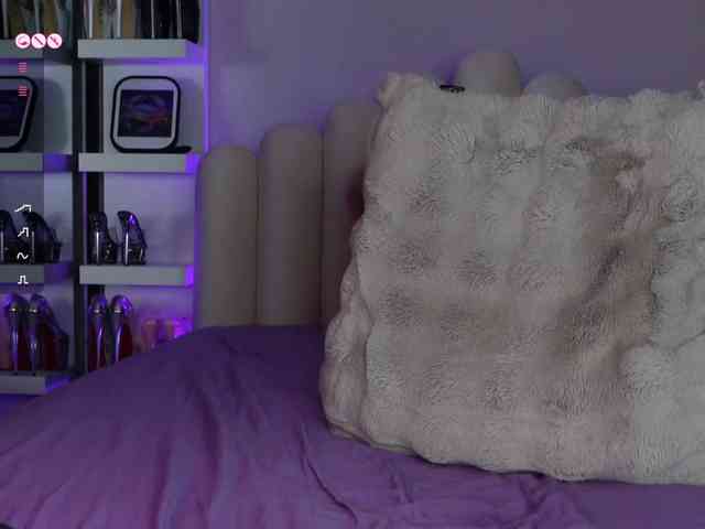 AngelaMyst webcam