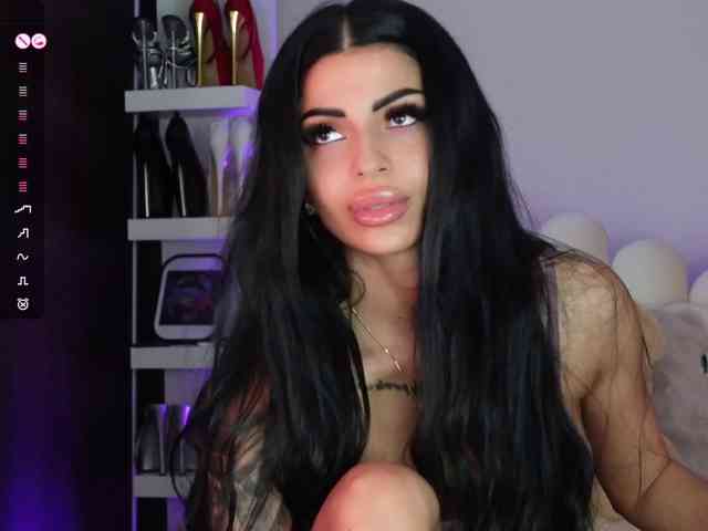 AngelaMyst webcam