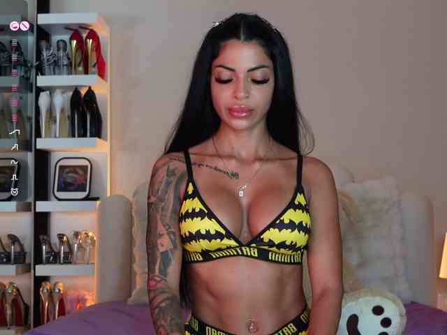 AngelaMyst webcam