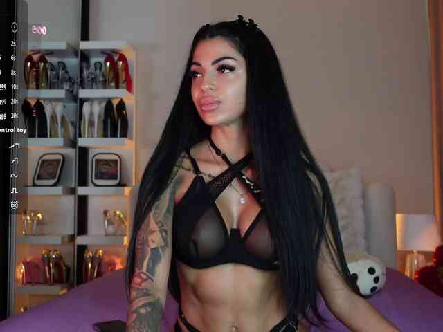 AngelaMyst webcam