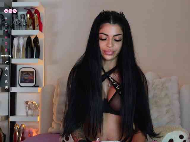 AngelaMyst webcam
