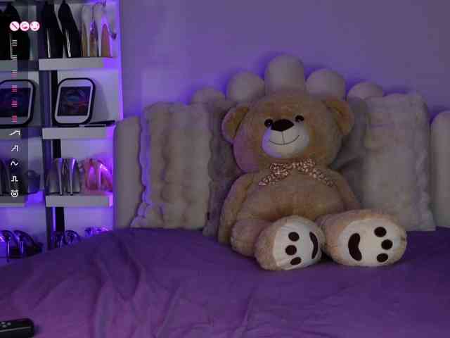 AngelaMyst webcam