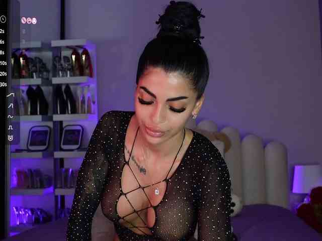 AngelaMyst webcam