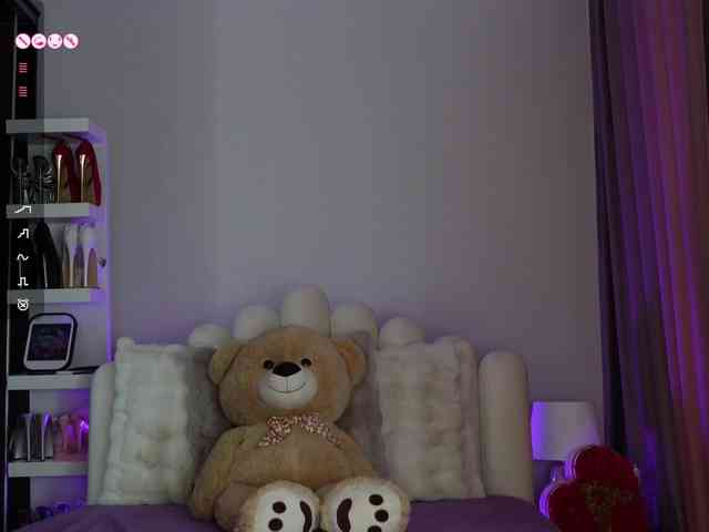 AngelaMyst webcam