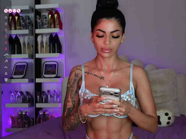 AngelaMyst webcam