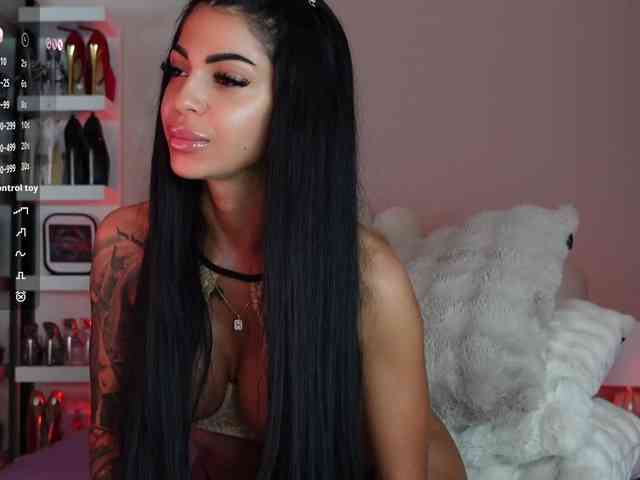 Model: AngelaMyst
