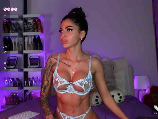 Model: AngelaMyst
