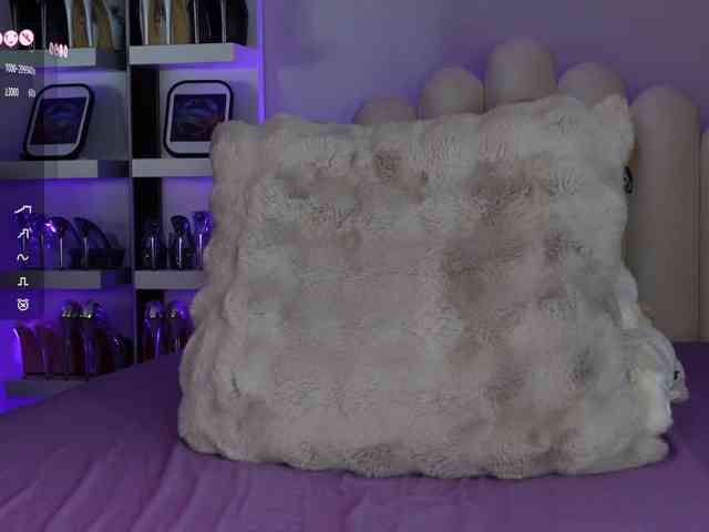 AngelaMyst webcam