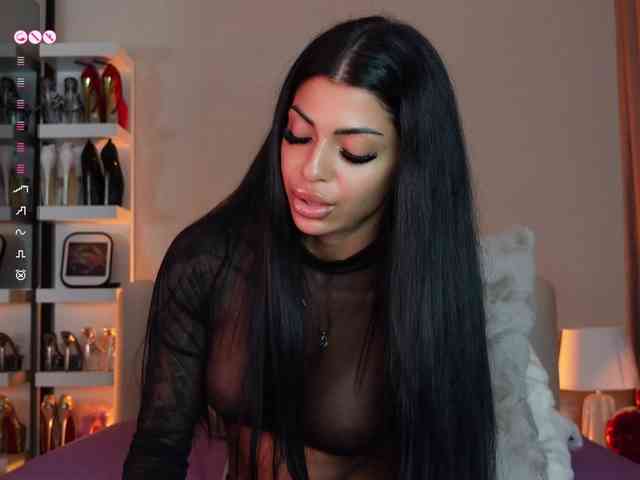 AngelaMyst webcam