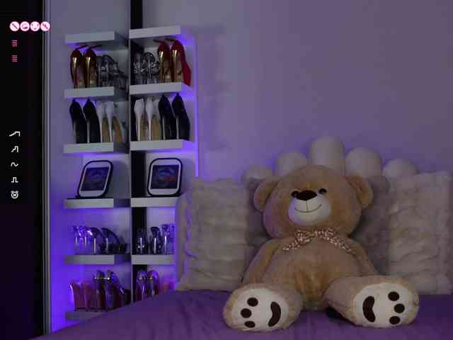 AngelaMyst Sex Cam Show