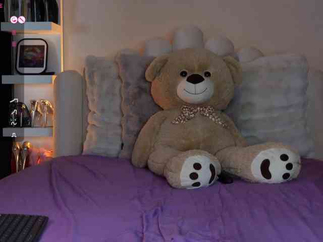 AngelaMyst webcam