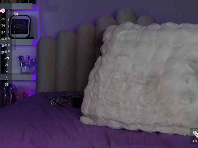 AngelaMyst webcam