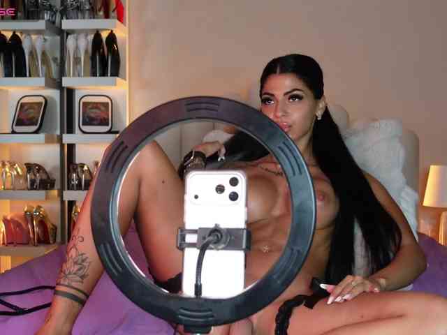 Model: AngelaMyst