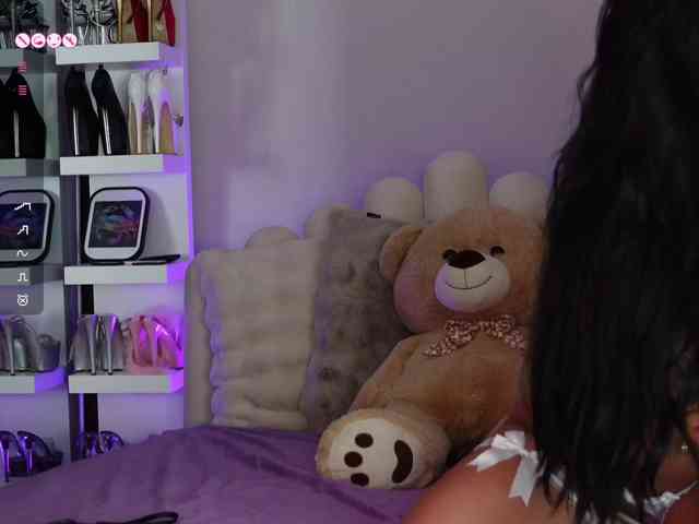 AngelaMyst webcam