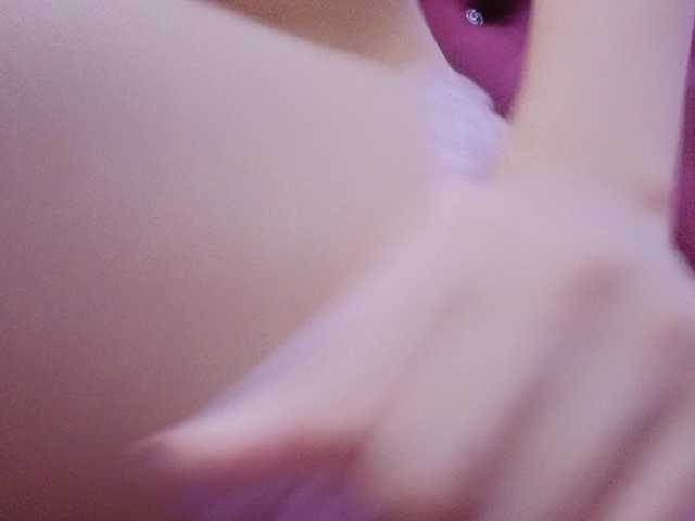Aimee120 live cam on BongaCams