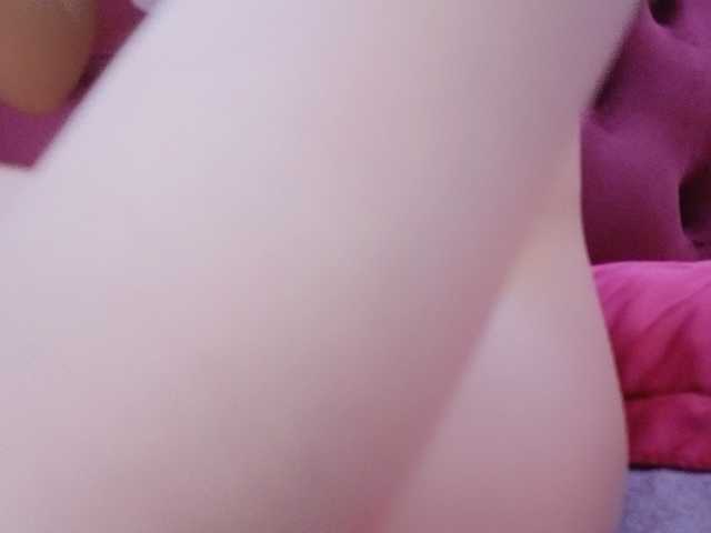 Aimee120 live cam on BongaCams