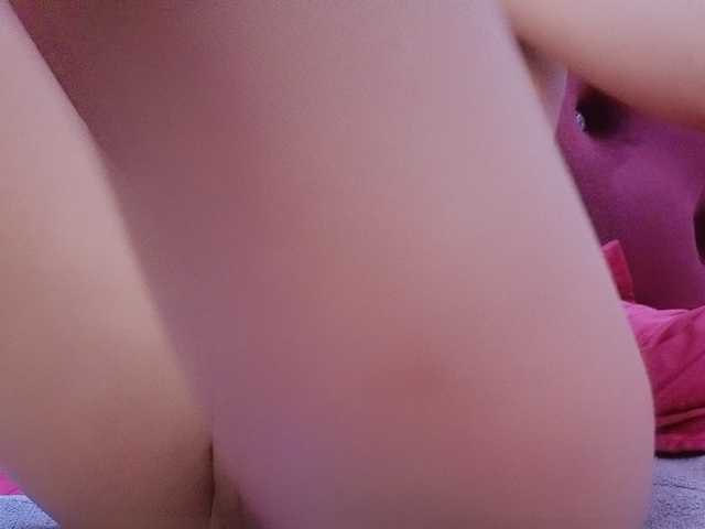 Aimee120 live cam on BongaCams