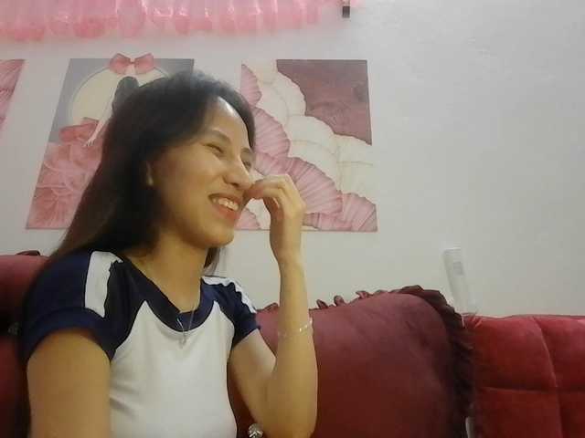 Aimee120 live cam on BongaCams