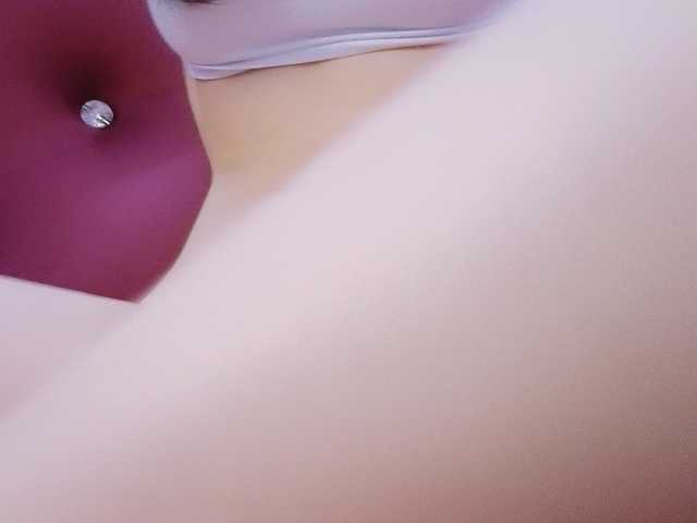 Aimee120 live cam on BongaCams