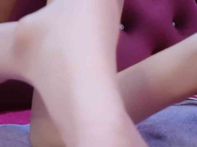 Aimee120 webcam