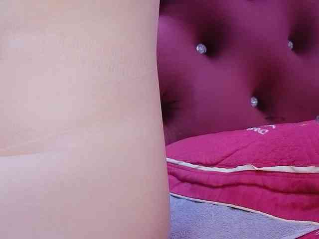 Aimee120 webcam
