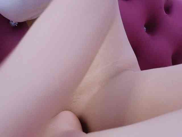 Aimee120 webcam