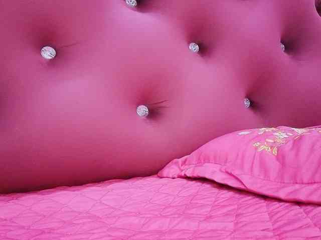 Aimee120 webcam