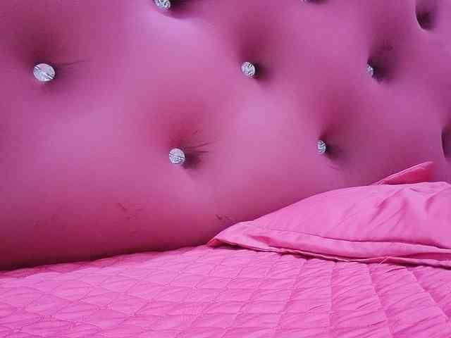 Aimee120 webcam