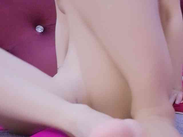 Aimee120 webcam