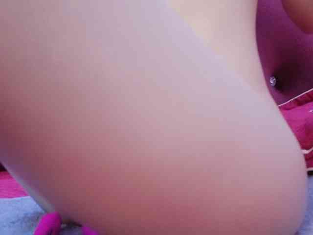 Aimee120 webcam