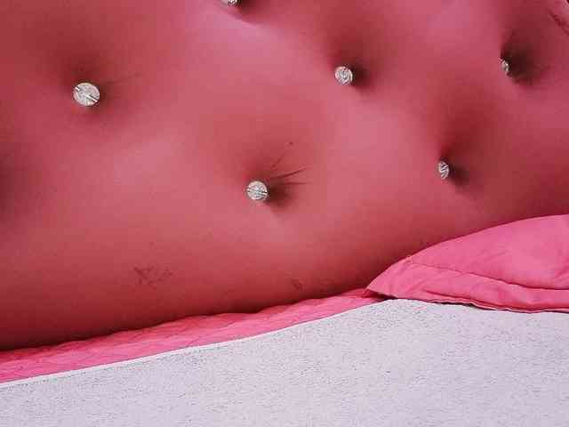 Aimee120 webcam