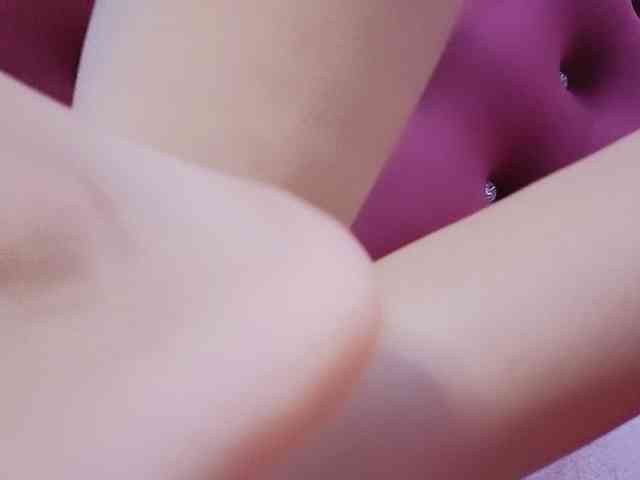 Aimee120 webcam