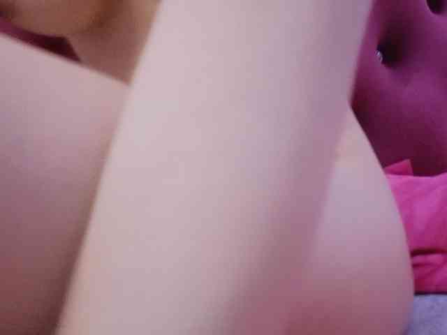 Aimee120 webcam