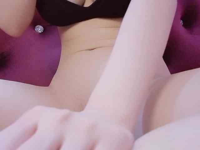 Aimee120 webcam