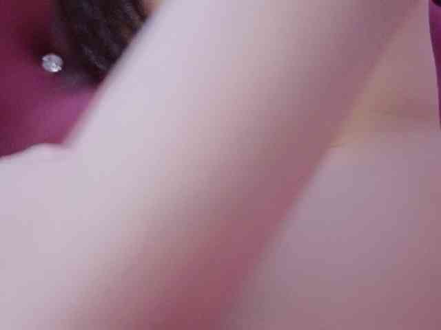 Aimee120 webcam