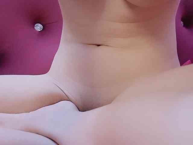 Aimee120 webcam