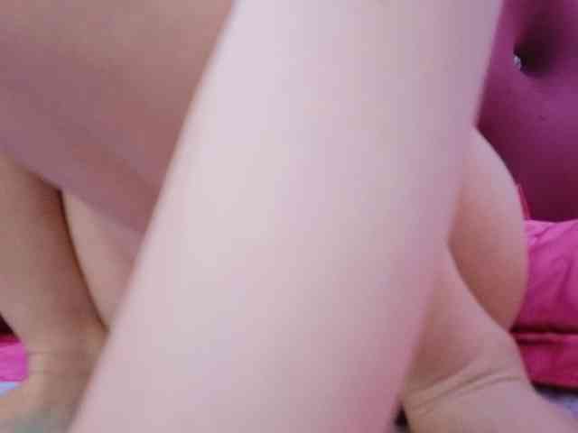 Aimee120 webcam