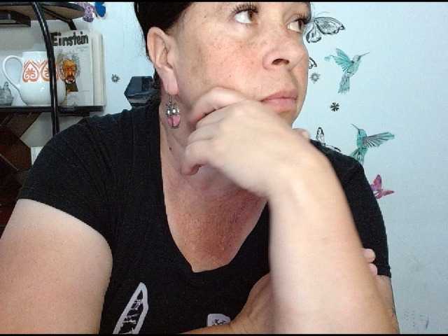 LauraWallets — Bongacams profile photo