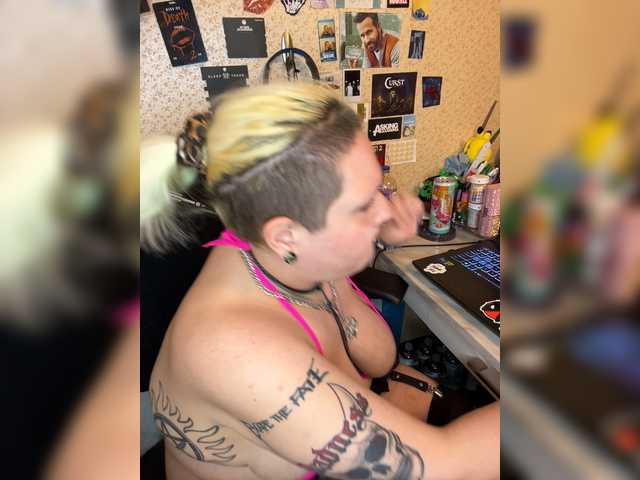 ToxxicDestiny666 live cam on BongaCams