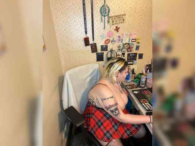 ToxxicDestiny666 webcam
