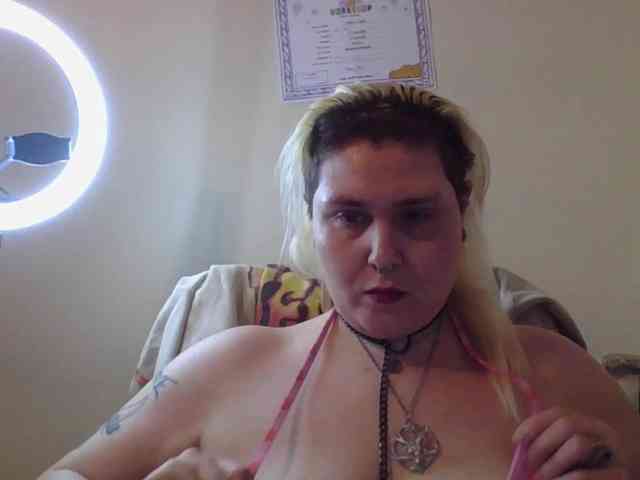 ToxxicDestiny666 webcam