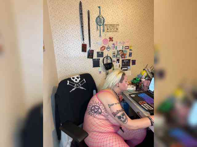 ToxxicDestiny666 webcam