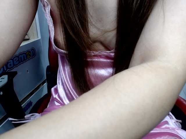Alice225 live webcam show