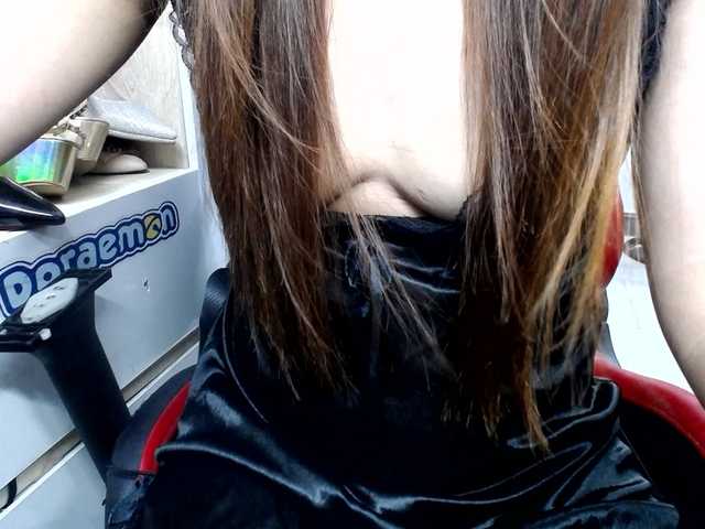 Alice225 live webcam show