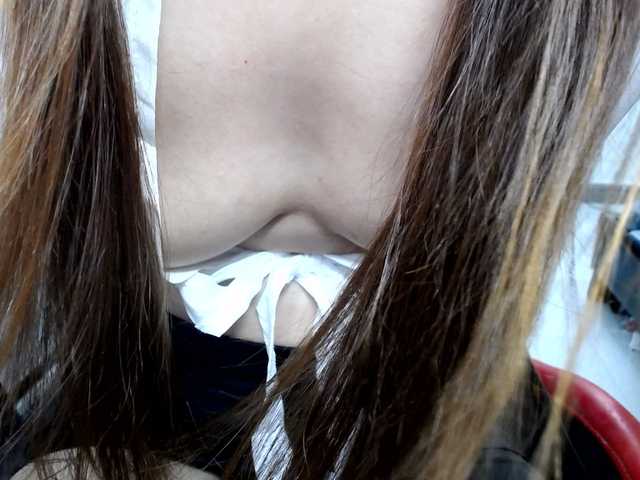 Alice225 live cam on BongaCams