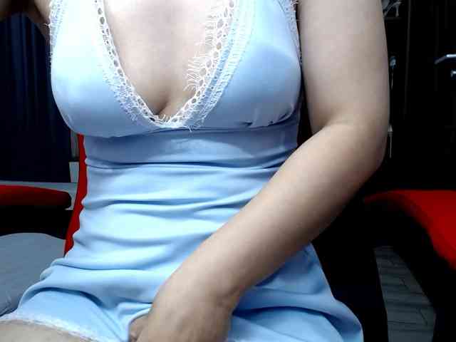 Alice225