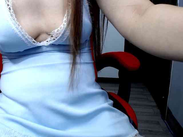 Alice225 Alice225