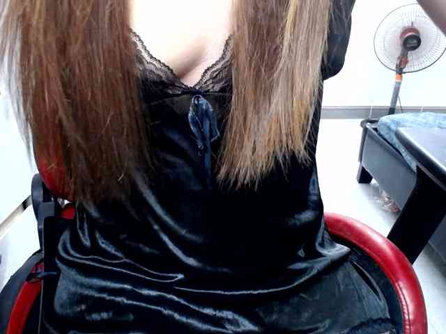 Alice225 Alice225