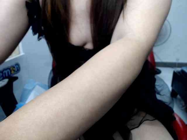 Alice225 webcam
